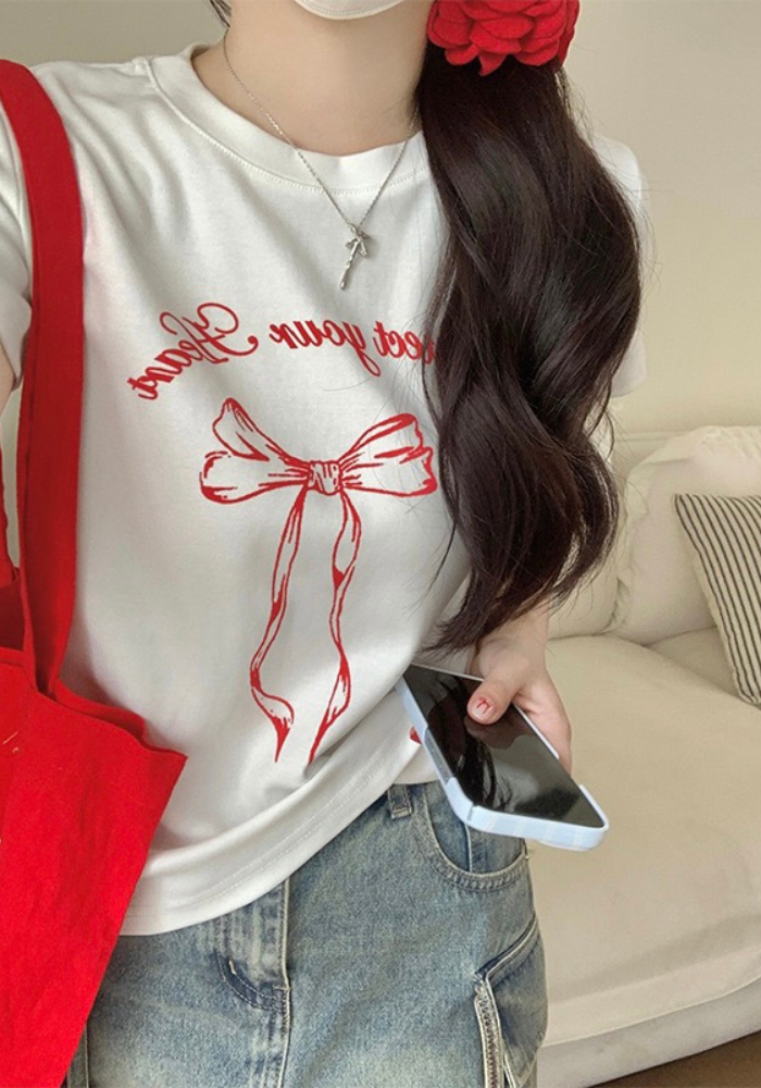 蝴蝶印花短袖上衣
