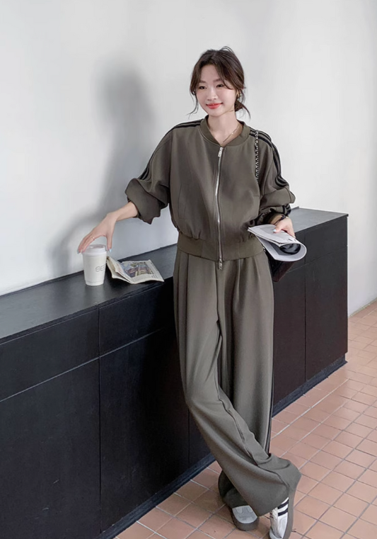 Dark brown casual suit