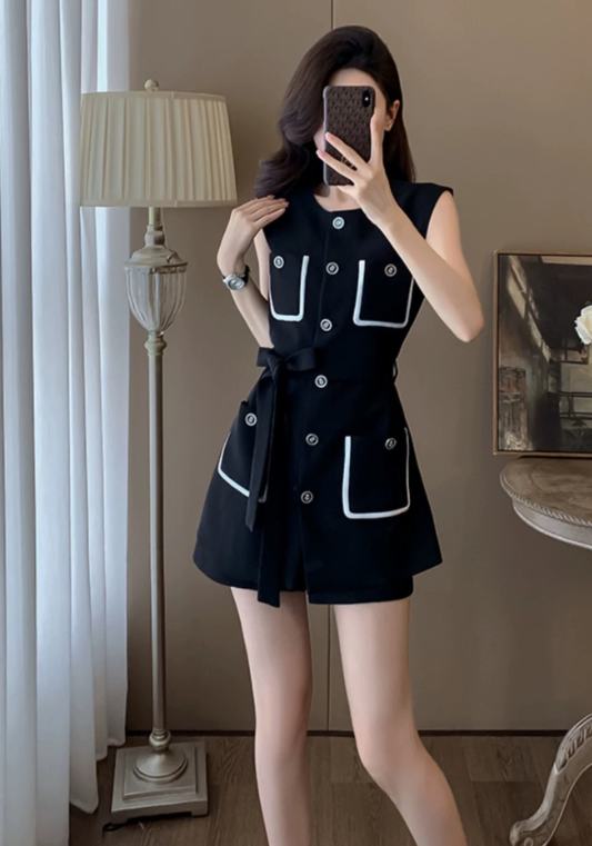 Black vest suit