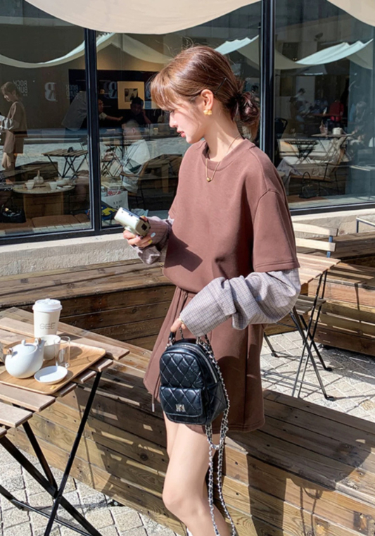 Brown patch sleeve sweatshirt suit