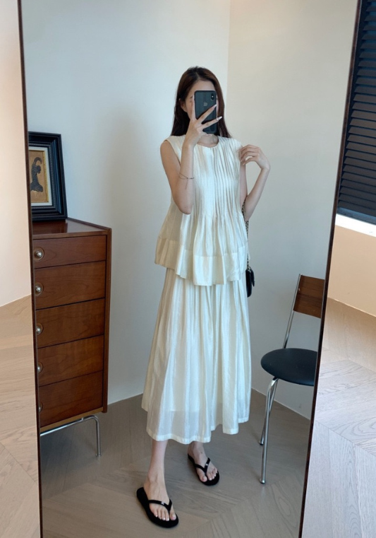 Premium silk sleeveless set