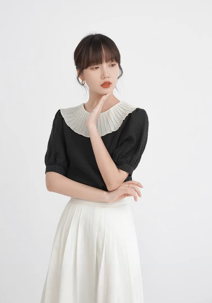 French ruffled short-sleeved shirt