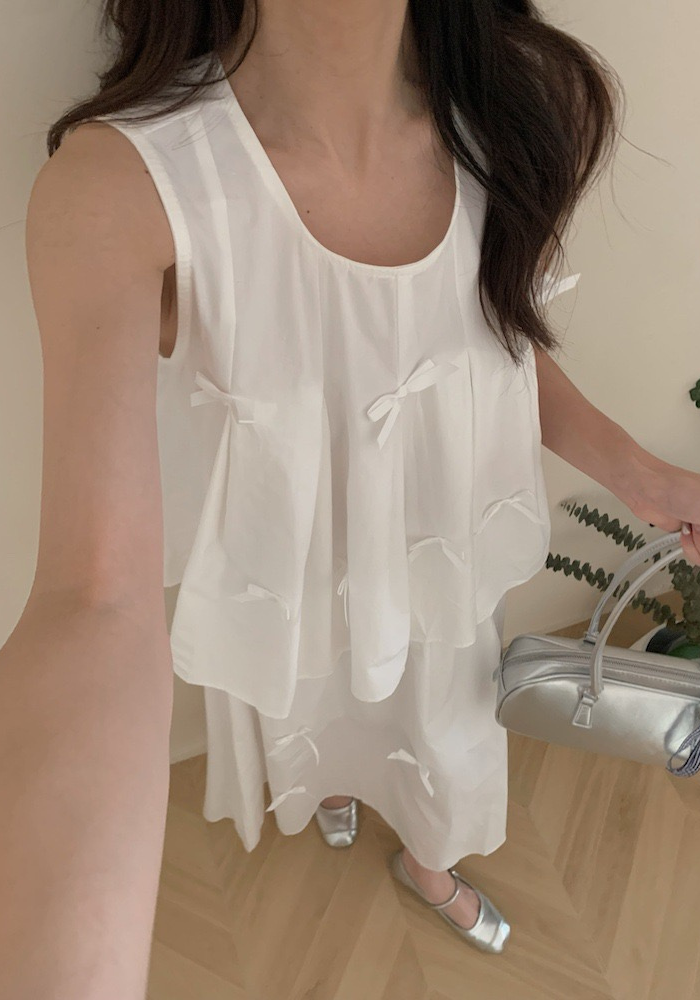 Bow sleeveless vest + skirt suit