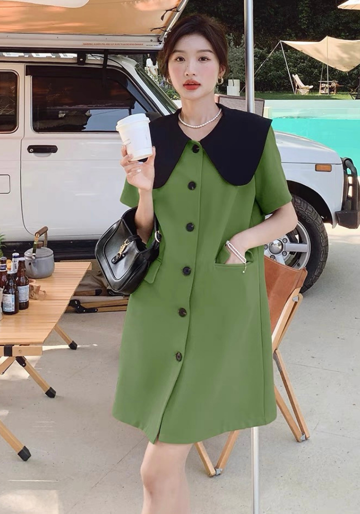 法式小香風娃娃領西裝裙