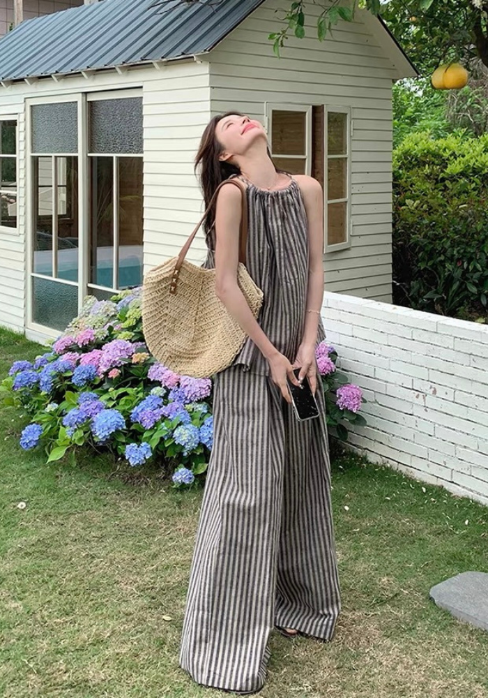 Resort style striped top + wide leg pants suit