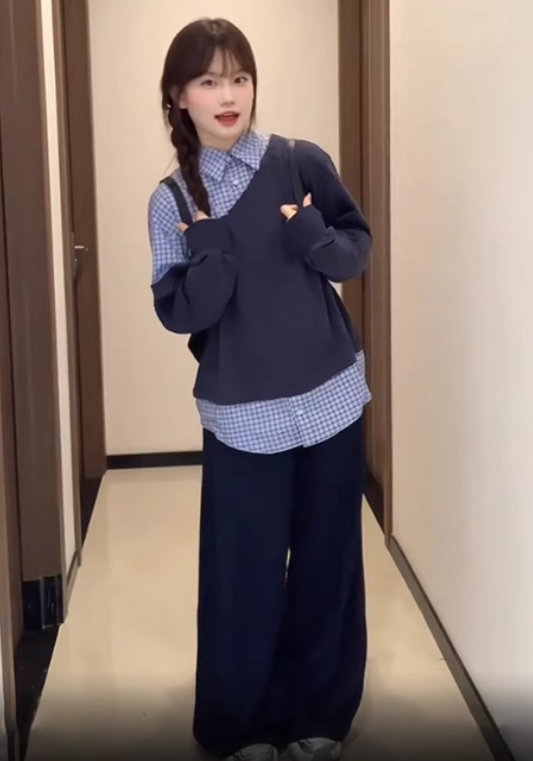 深藍格子拼接衛衣