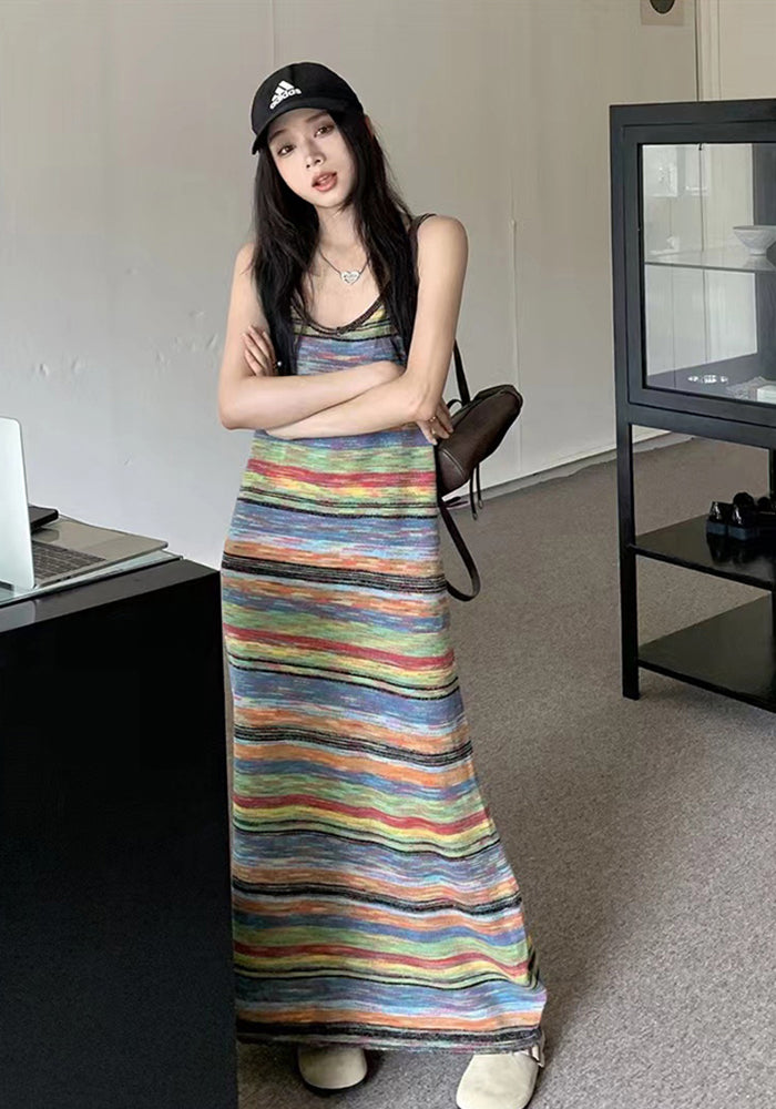 彩虹條紋針織連身裙