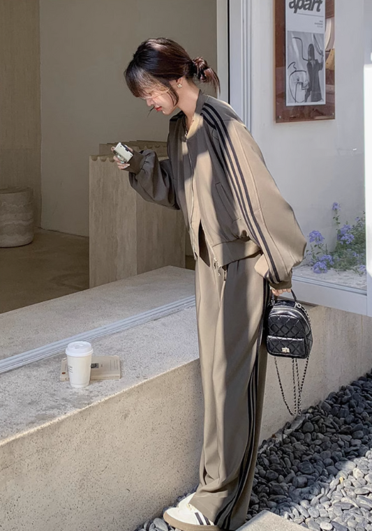 Dark brown casual suit