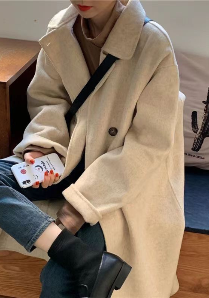 New Hepburn style wool coat