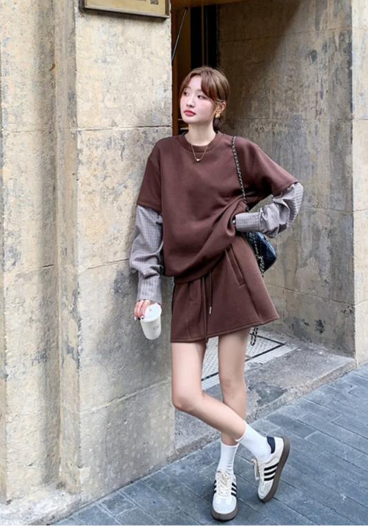 Brown patch sleeve sweatshirt suit