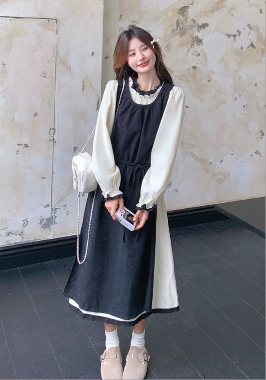 Black and white dress with ruffled trim (two-piece set)