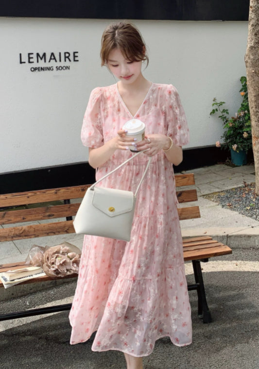 粉色花裙