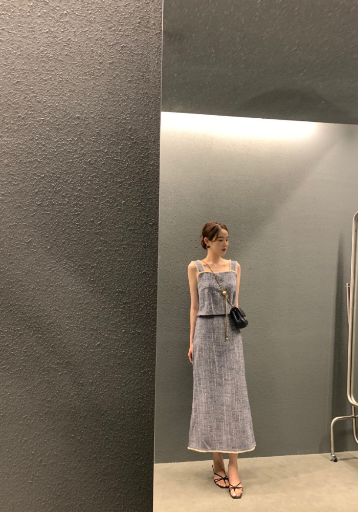 Square collar lace fringed vest + skirt
