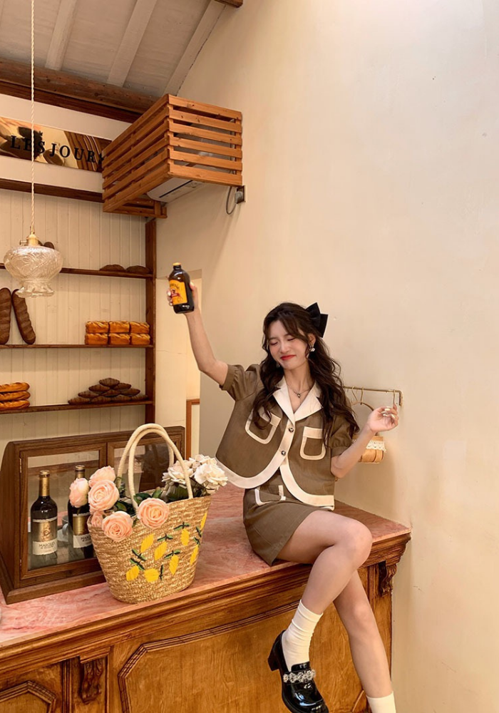咖色氣質小香風套裝