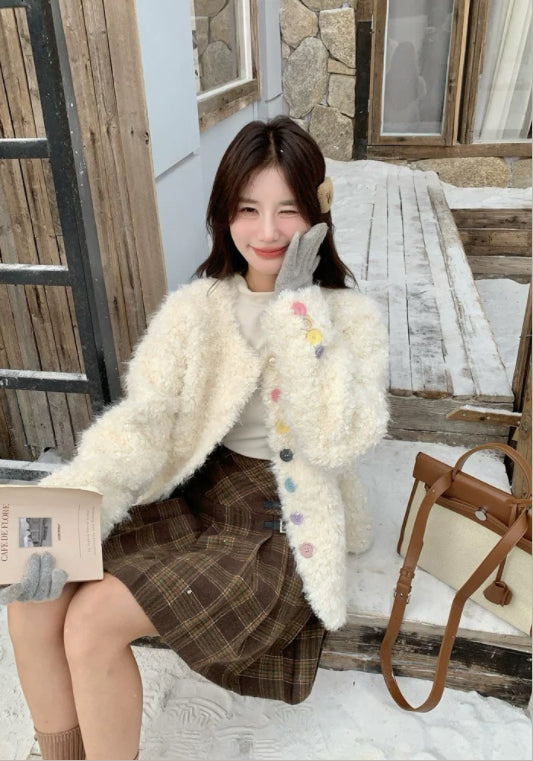 彩扣羊毛外套