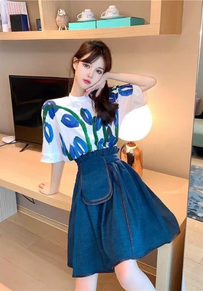 Oil painting short sleeve + irregular A-line skirt suit