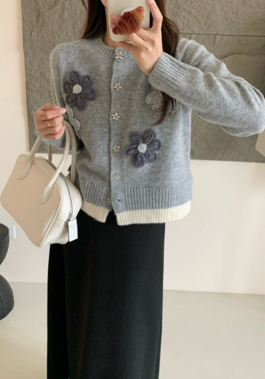 Gray three-dimensional floral sweater