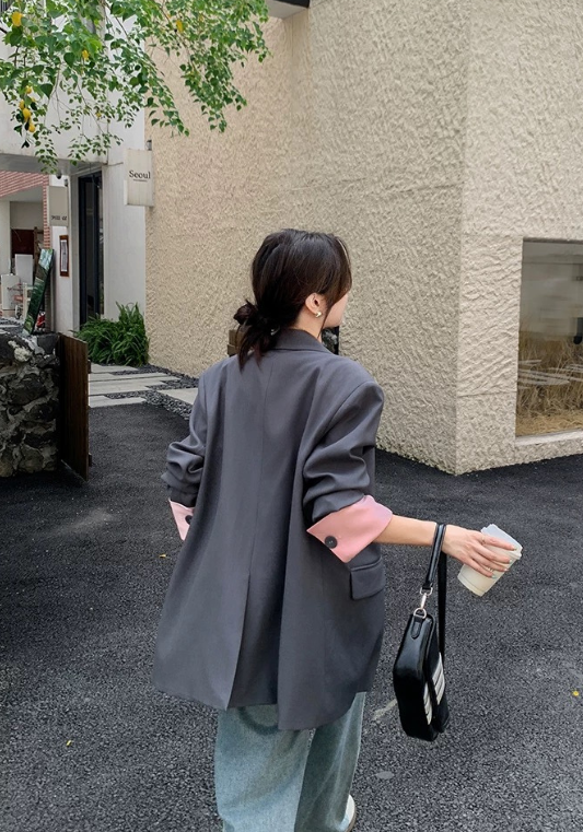 撞粉西裝外套