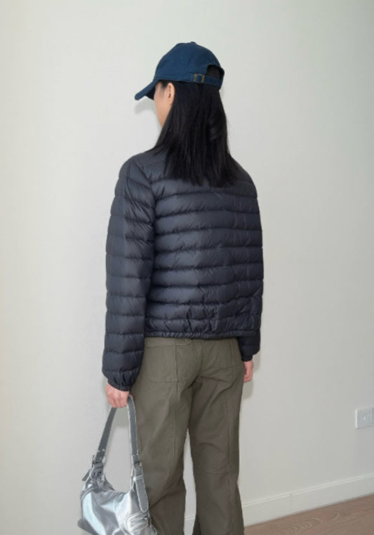 簡約薄羽絨服