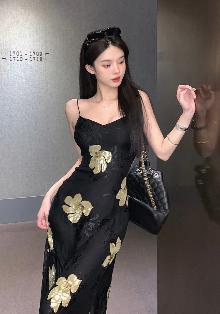 金色花朵印花連身裙