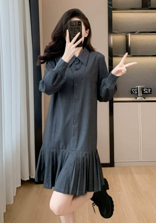 Dark gray knitted skirt suit