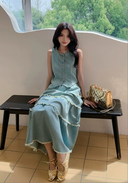 藍色牛仔套裝