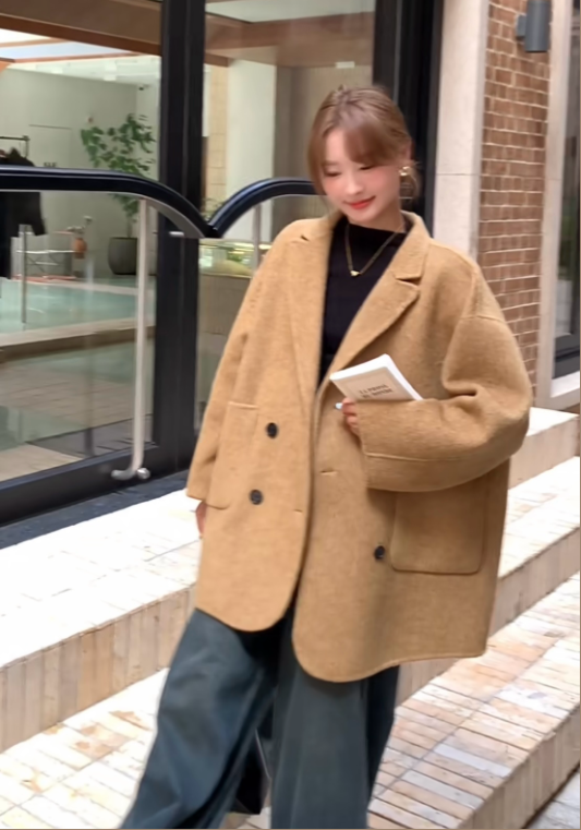 卡其羊毛西服
