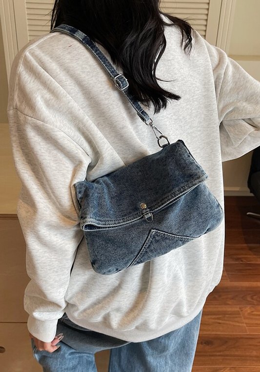 簡約翻蓋牛仔袋