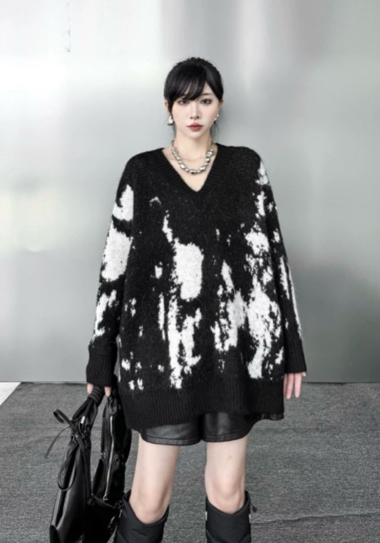 黑白撞色毛衣