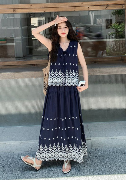 藍色刺繡套裝