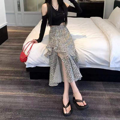 Unruly floral skirt