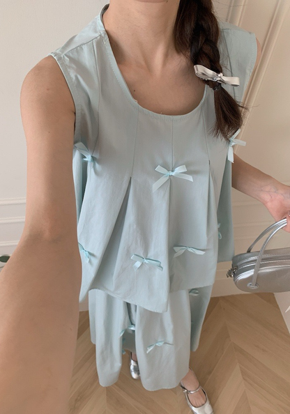 Bow sleeveless vest + skirt suit