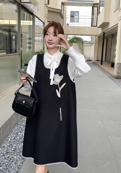 Bouquet of flowers suspender skirt suit