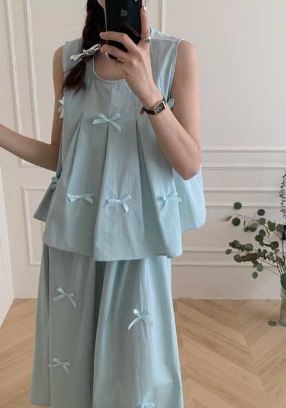 Bow sleeveless vest + skirt suit