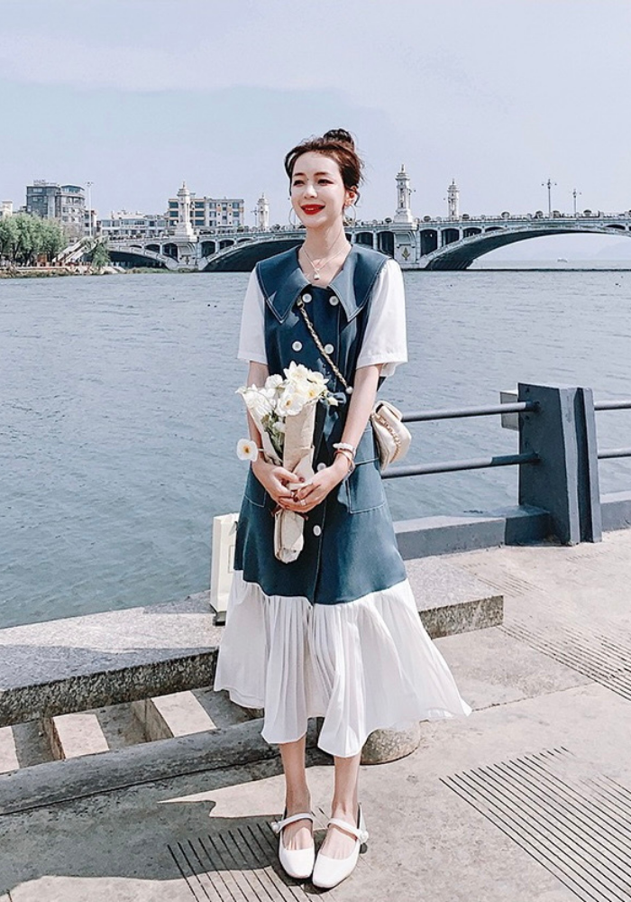 [Korean style pleated shirt long skirt]