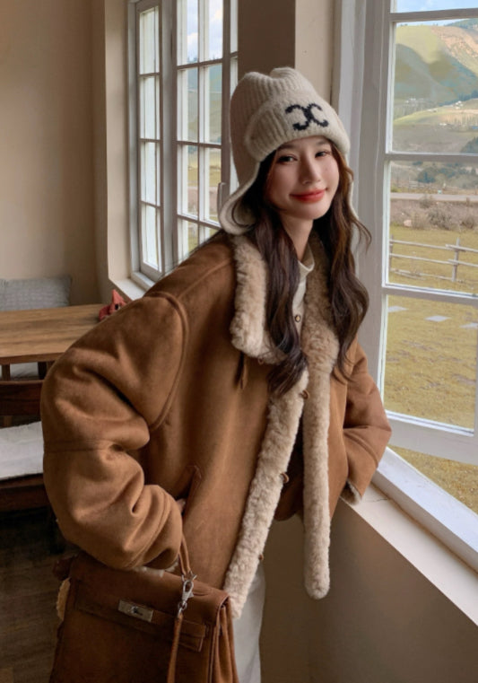 卡其羊羔毛外套