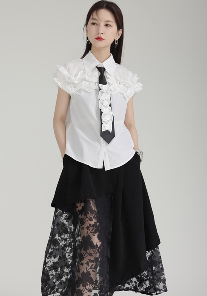 [Designed three-dimensional flower tie shirt]