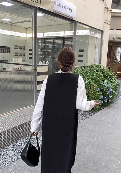 Bouquet of flowers suspender skirt suit