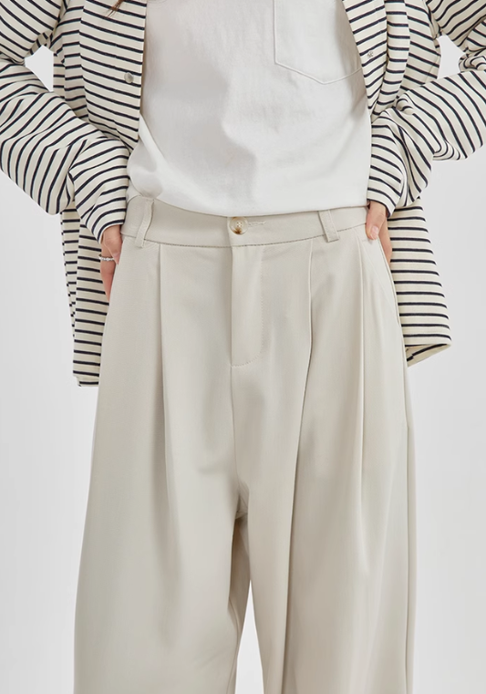 Off-white trousers