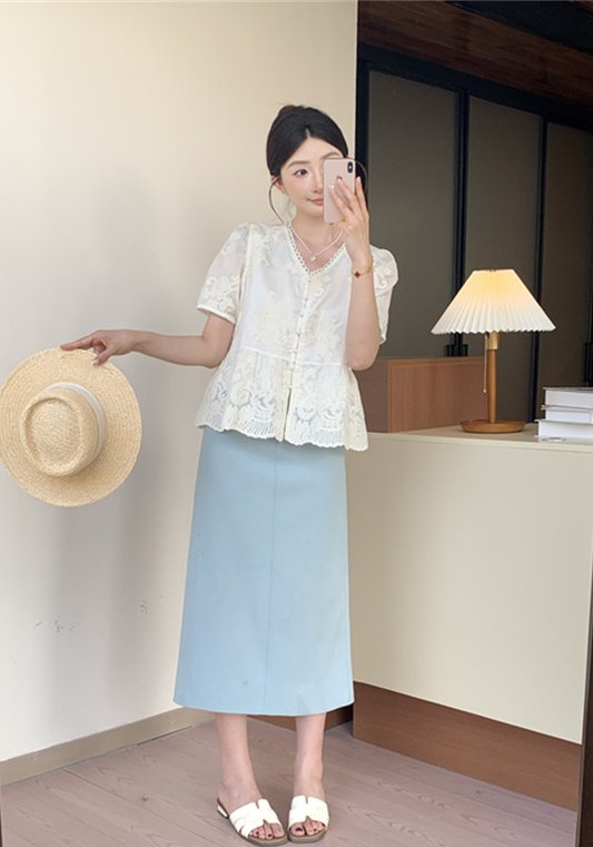 刺繡蕾絲衫