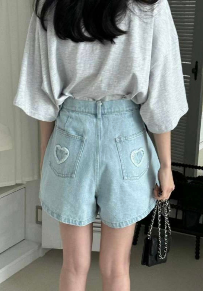 [Love stitching wide-leg denim shorts]