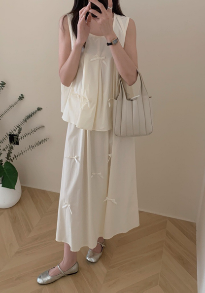 Bow sleeveless vest + skirt suit