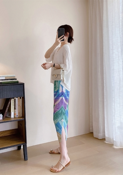 Printed straight pleated skirt