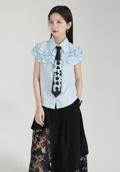 [Designed three-dimensional flower tie shirt]