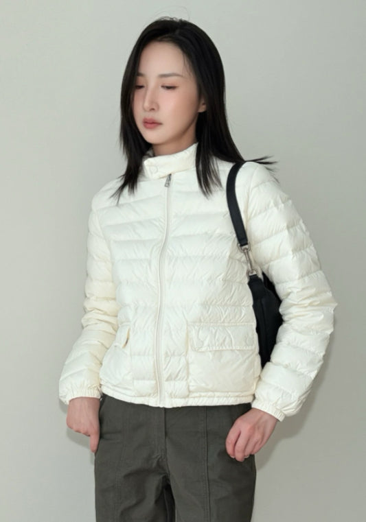 簡約薄羽絨服