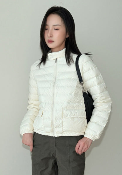 簡約薄羽絨服