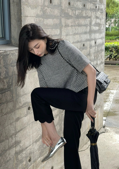 Korean cool style age-reducing suit