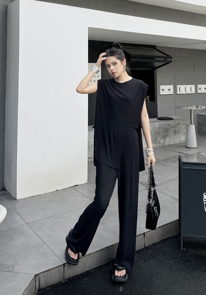 [Dark style sleeveless round neck short-sleeved suit]
