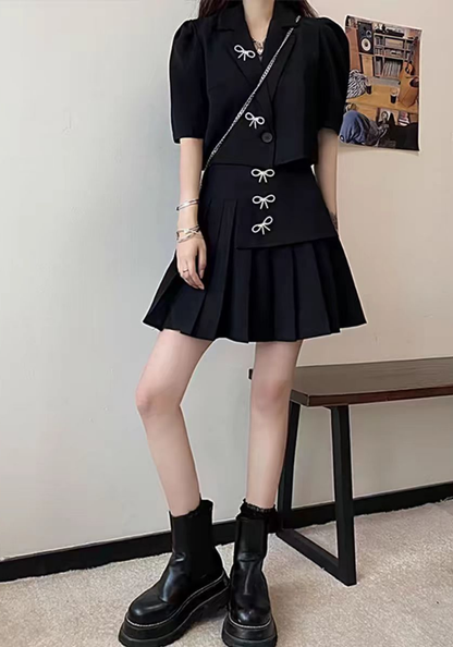 Small fragrant bow top + skirt suit