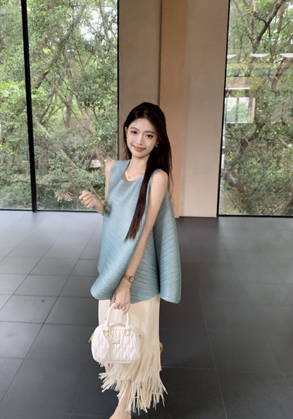 French camisole + fringed skirt
